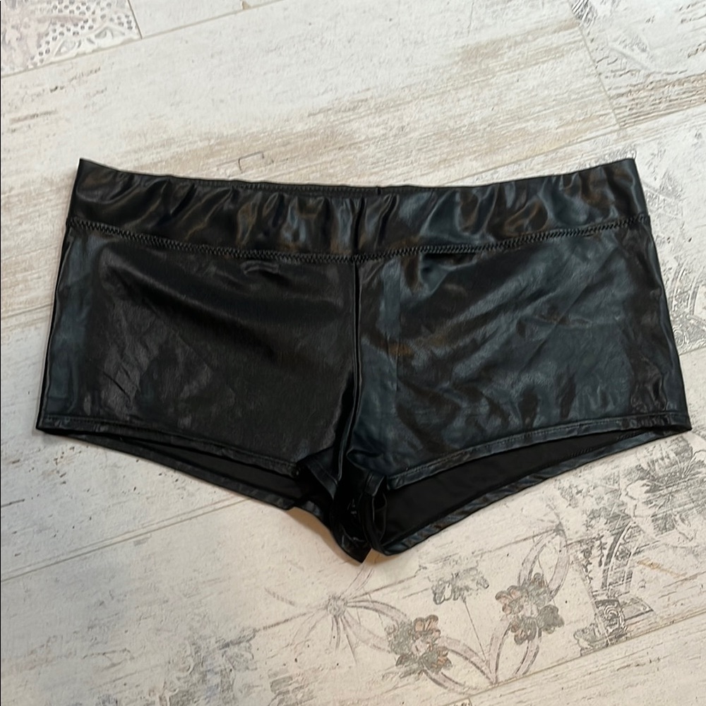 Body Rage Spencer’s Black Faux Leather Mini Shorts One Size Plus